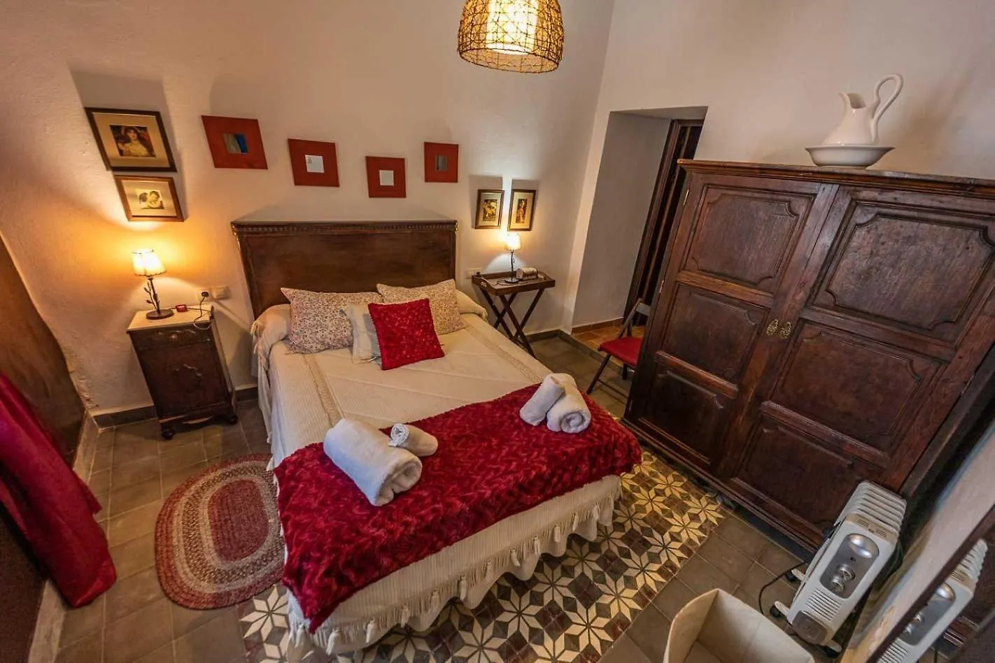 Castano Bienestar Villa Castano de Robledo 0*,
