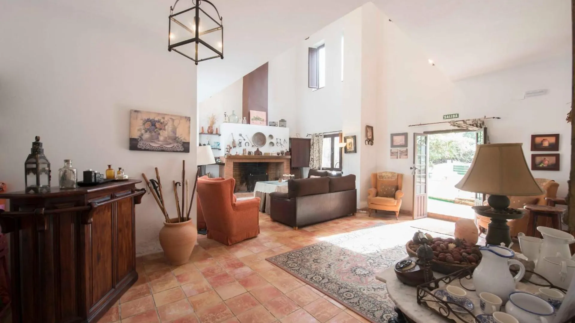Castano Bienestar Villa Castano de Robledo Holiday home